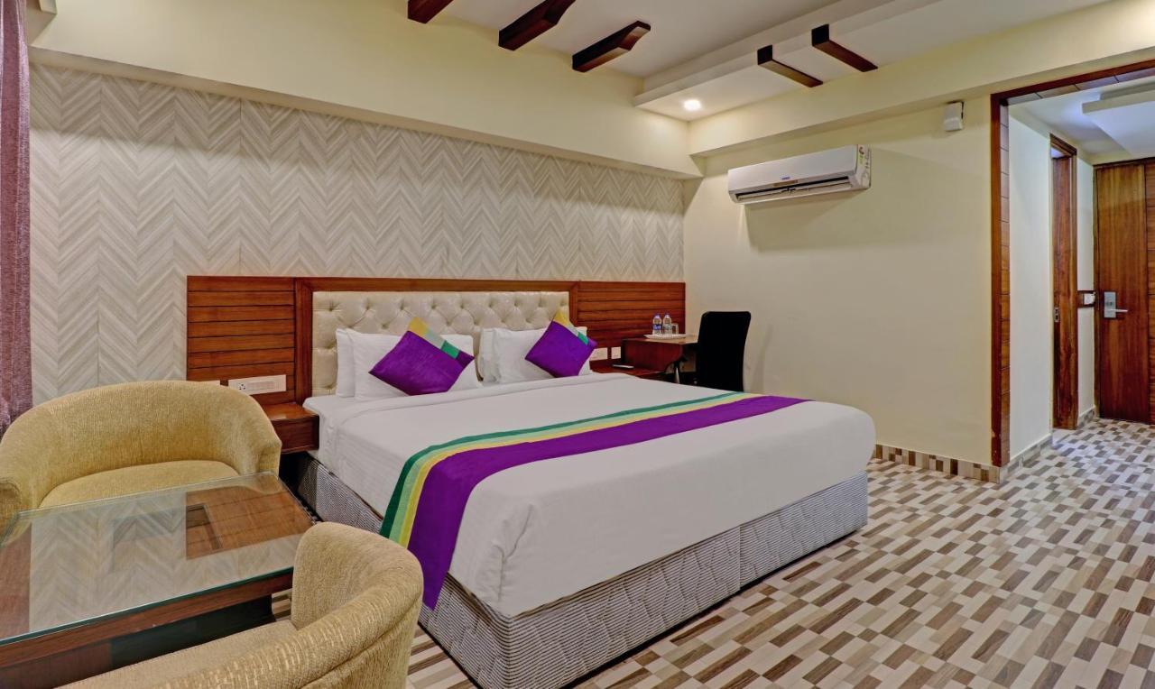 Treebo Premium Pearl Avenue, Ring Road Hotell Dehradun Eksteriør bilde