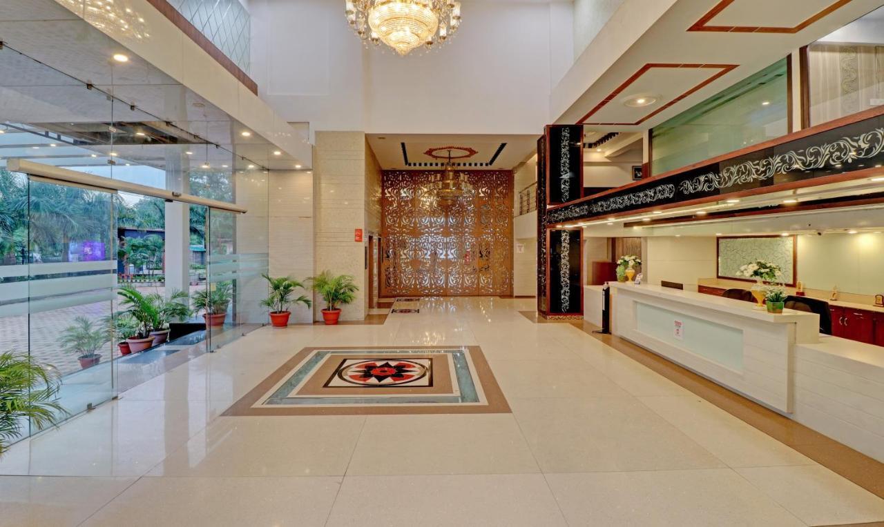Treebo Premium Pearl Avenue, Ring Road Hotell Dehradun Eksteriør bilde