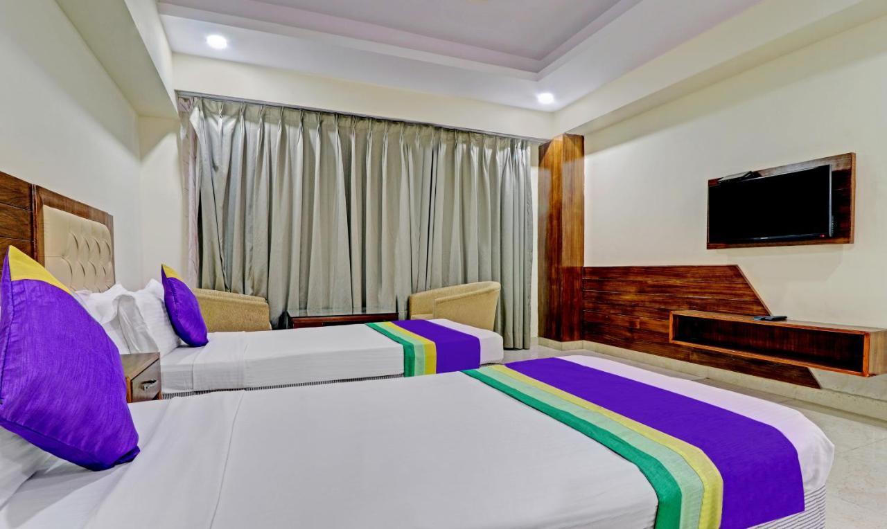 Treebo Premium Pearl Avenue, Ring Road Hotell Dehradun Eksteriør bilde