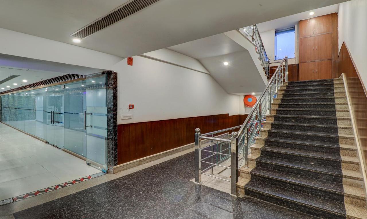 Treebo Premium Pearl Avenue, Ring Road Hotell Dehradun Eksteriør bilde