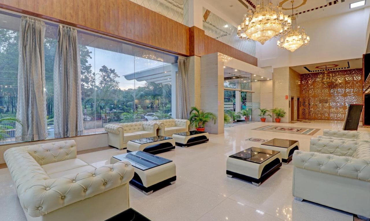 Treebo Premium Pearl Avenue, Ring Road Hotell Dehradun Eksteriør bilde