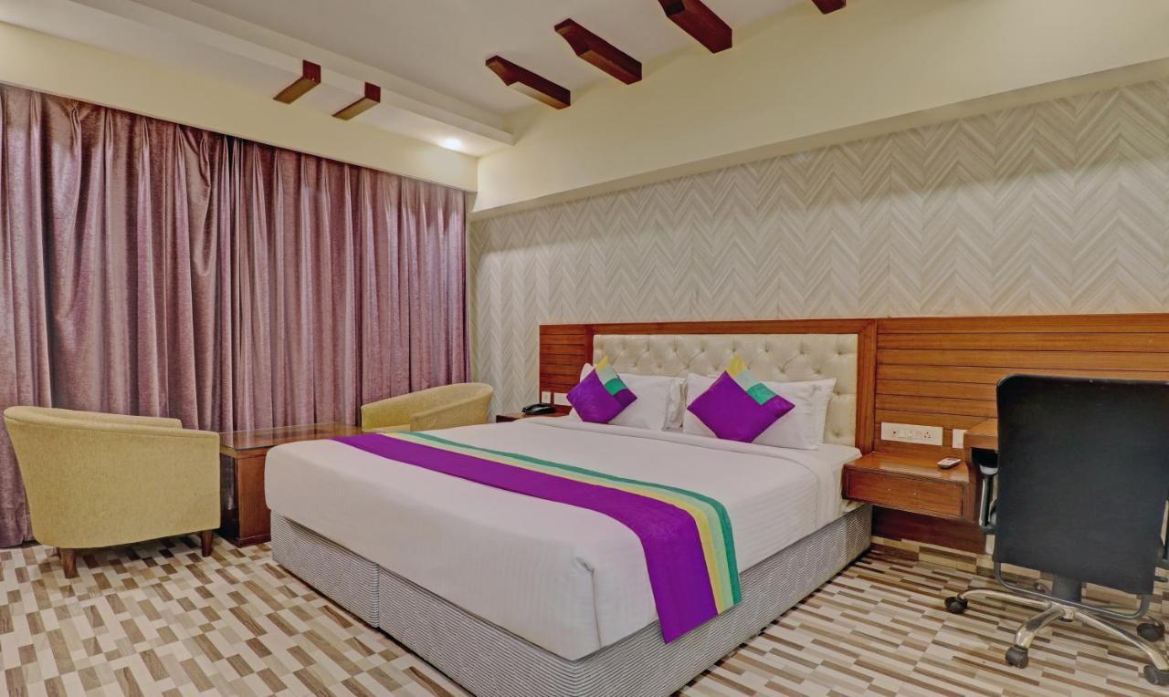 Treebo Premium Pearl Avenue, Ring Road Hotell Dehradun Eksteriør bilde